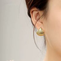 1 Pair Casual Simple Style Shell Plating Copper Ear Studs main image 1