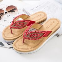 Women's Casual Leaf Round Toe Flip Flops main image 1