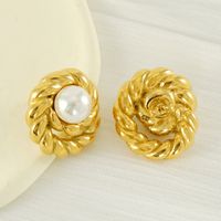 1 Pair Simple Style Commute Geometric Inlay Titanium Steel Artificial Pearls 18K Gold Plated Ear Studs main image 4