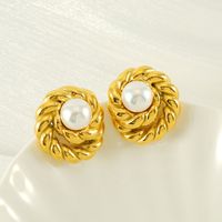 1 Pair Simple Style Commute Geometric Inlay Titanium Steel Artificial Pearls 18K Gold Plated Ear Studs main image 5