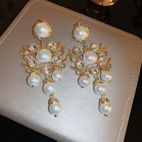 1 Paire Élégant Dame Style Classique Fleur Incruster Alliage De Zinc Perles Artificielles Strass Boucles D'oreilles sku image 1