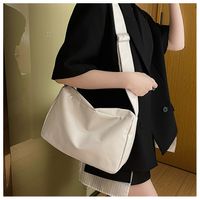 Women's Medium Pu Leather Solid Color Streetwear Square Zipper Shoulder Bag main image 3