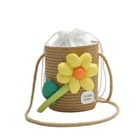 Women's Small Straw Flower Vacation Beach Weave Cylindrical String Beach Bag sku image 3