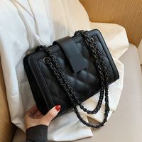 Women's Medium Pu Leather Solid Color Lingge Elegant Classic Style Zipper Shoulder Bag main image 6