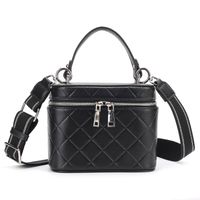 Women's Medium Leather Solid Color Streetwear Zipper Crossbody Bag main image 2