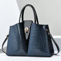 Women's Large Pu Leather Solid Color Vintage Style Zipper Tote Bag sku image 5