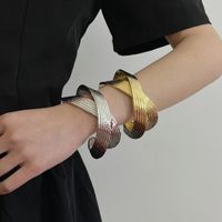 Casual Exaggerated Oversized Solid Color Gold Plated Silver Plated Copper Alloy Wholesale Bangle main image 3