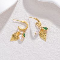 1 Pair Simple Style Shiny Leaf Pearl Inlay 304 Stainless Steel Steel Zircon 18K Gold Plated Drop Earrings main image 4