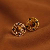 1 Pair Elegant Vintage Style Geometric Copper 18K Gold Plated Ear Studs main image 4