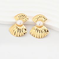 1 Pair Elegant Sweet Shell Plating Iron Gold Plated Drop Earrings main image 5