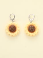 1 Pair Casual Cute Sunflower Alloy Resin Drop Earrings sku image 1