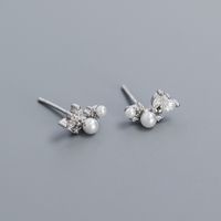 1 Pair IG Style Simple Style Geometric Plating Inlay Sterling Silver Artificial Pearls Artificial Diamond Ear Studs sku image 1