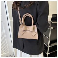 Women's PVC Pu Leather Bow Knot Elegant Square Zipper Magnetic Buckle Handbag main image 3