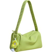 Femmes Grande Faux Cuir Couleur Unie Fleur Plage Fermeture Éclair Sac Bandoulière main image 2