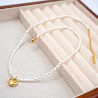 Elegant Retro Heart Shape 304 Stainless Steel Imitation Pearl Gold Plated Women's Pendant Necklace main image 3