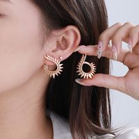1 Pair Basic XUPING Classic Style Irregular Plating Copper Alloy 18K Gold Plated Hoop Earrings main image 1