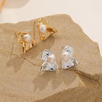 1 Pair IG Style Simple Style Solid Color Inlay Copper Freshwater Pearl 18K Gold Plated Silver Plated Ear Studs main image 4