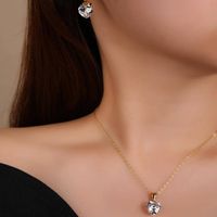 304 Stainless Steel Gold Plated Luxurious Simple Style Plating Inlay Heart Shape Zircon Necklace main image 7