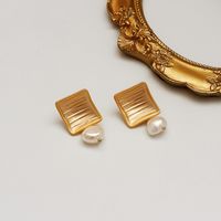 1 Pair Gothic Baroque Style Punk Square Pearl Copper 18K Gold Plated Ear Studs main image 3