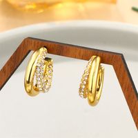 1 Paar Elegant Dame Moderner Stil Runden Inlay Edelstahl 304 Künstliche Perlen Zirkon 18 Karat Vergoldet Reif Ohrringe main image 4