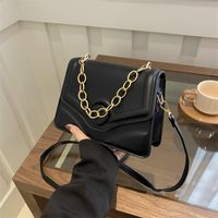 Women's Pu Leather Solid Color Classic Style Flip Cover Crossbody Bag main image 3