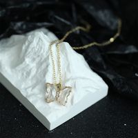 Le Cuivre Style IG Élégant Dame Incruster Les Gouttelettes D'Eau Papillon Zircon Pendentif sku image 4