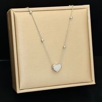 Fashion Heart Shape Titanium Steel Necklace 1 Piece sku image 1