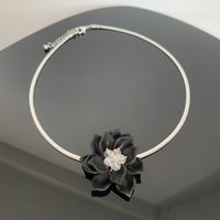 Retro Vacation Sweet Flower 304 Stainless Steel Arylic Plating Inlay Artificial Crystal Silver Plated Women's Choker sku image 1