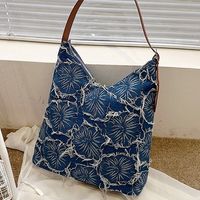 Women's Large Denim Flower Basic Square Zipper Shoulder Bag main image 3