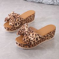 Women's Casual Solid Color Leopard Bowknot Round Toe Wedge Slippers main image 2
