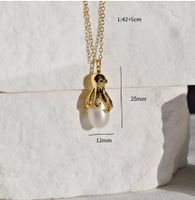 Kupfer Vergoldet Elegant Einfacher Stil Strassenmode Inlay Tintenfisch Perle Halskette Mit Anhänger main image 2