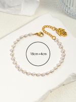 304 Stainless Steel Imitation Pearl 18K Gold Plated Elegant Lady Classic Style Beaded Plating Four Leaf Clover Angel Palm Artificial Pearls Bracelets main image 3