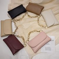 Women's Pu Leather Solid Color Classic Style Magnetic Buckle Crossbody Bag main image 1