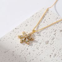Copper Elegant Classical Romantic Plating Inlay Dragonfly Snowflake Zircon Pendant Necklace main image 1
