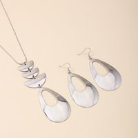 Nordic Style Simple Style Water Droplets Alloy Chain Hollow Out Women's Jewelry Set main image 6