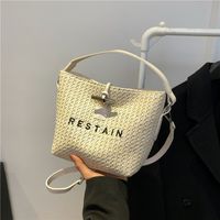 Women's Straw Letter Classic Style Sewing Thread Zipper Bucket Bag sku image 4