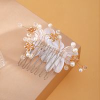 Women's Fairy Style Princess Bridal Flower Imitation Pearl Handmade Inlay Artificial Pearls Rhinestones Hair Clip Insert Comb main image 4