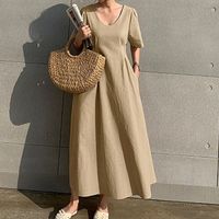 Frau Normales Kleid Einfacher Stil V-Ausschnitt Kurzarm Einfarbig Midi-Kleid Ferien Täglich main image 1