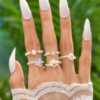 Wholesale Jewelry Simple Style Classic Style Flower Artificial Crystal Seed Bead Beaded Rings main image 1