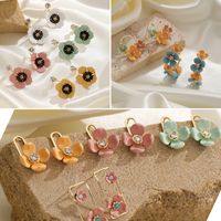 1 Pair Vacation Flower Plating Inlay Copper Rhinestones 14K Gold Plated Drop Earrings main image 1