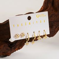 1 Set Casual Leaves Flower Inlay Copper Artificial Pearls Zircon 14K Gold Plated Ear Cuffs Earrings main image 5