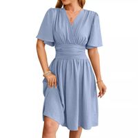 Women's Regular Dress Simple Style V Neck Pleated Half Sleeve Solid Color Midi Dress Daily main image 2
