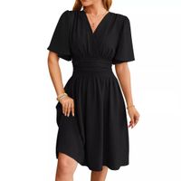 Women's Regular Dress Simple Style V Neck Pleated Half Sleeve Solid Color Midi Dress Daily main image 3