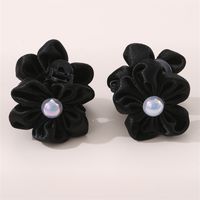 Women's Cute Flower Artificial Pearl Cloth Hair Claws sku image 1