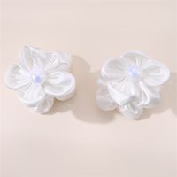 Women's Cute Flower Artificial Pearl Cloth Hair Claws sku image 2