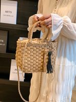 Women's Braid Solid Color Classic Style Weave Sewing Thread String Straw Bag main image 5