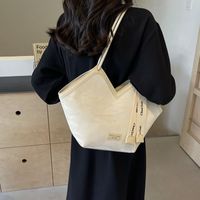 Women's Large Pu Leather Solid Color Basic Classic Style Pillow Shape Zipper Tote Bag main image 3