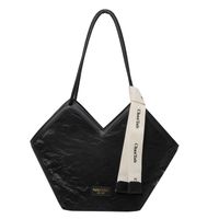 Women's Large Pu Leather Solid Color Basic Classic Style Pillow Shape Zipper Tote Bag sku image 1
