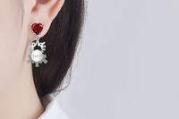 1 Pair Retro Heart Shape Inlay Copper Pearl Zircon Drop Earrings main image 3