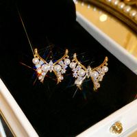 1 Pair Elegant Shiny Butterfly Inlay Copper Artificial Pearls Zircon 14K Gold Plated Ear Studs main image 3